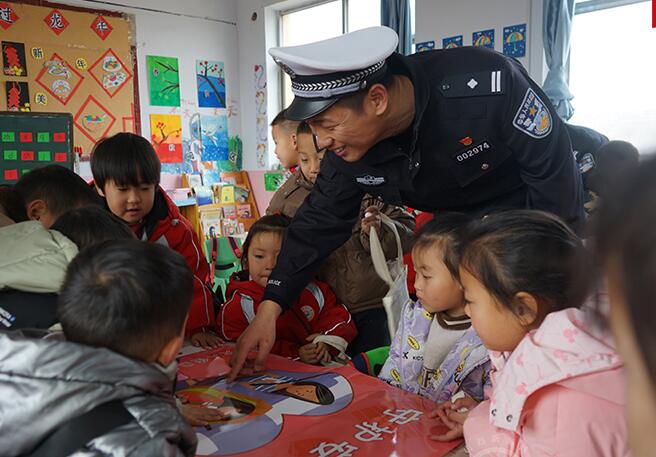 山西运城：开学第一课 安全记心上